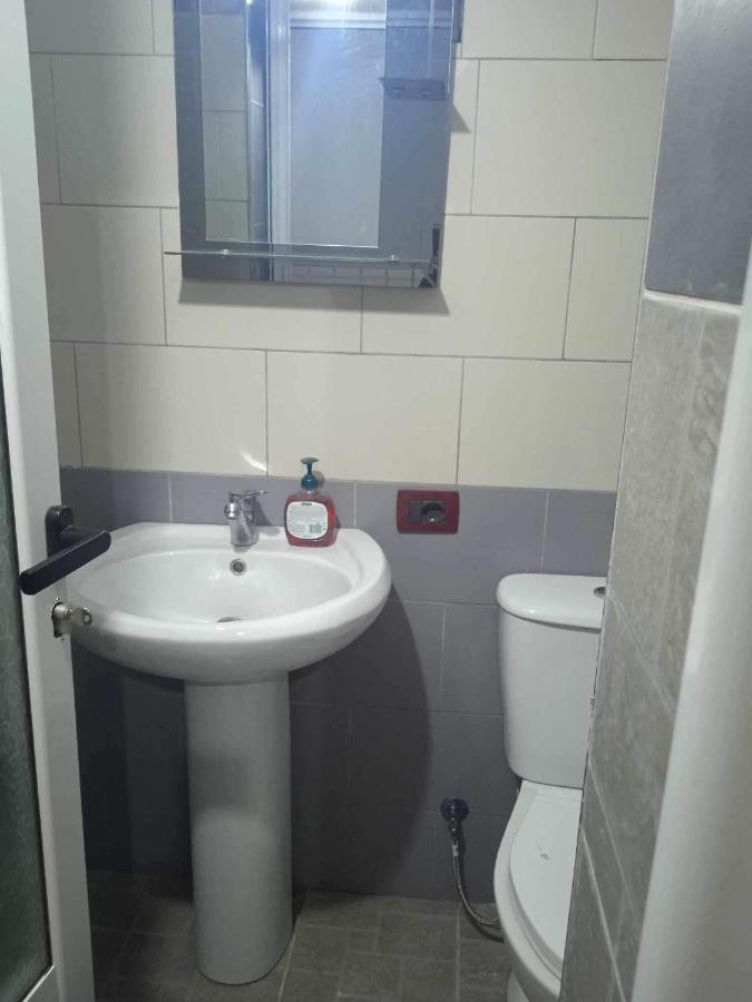 Vila Olti Vlorë Esterno foto