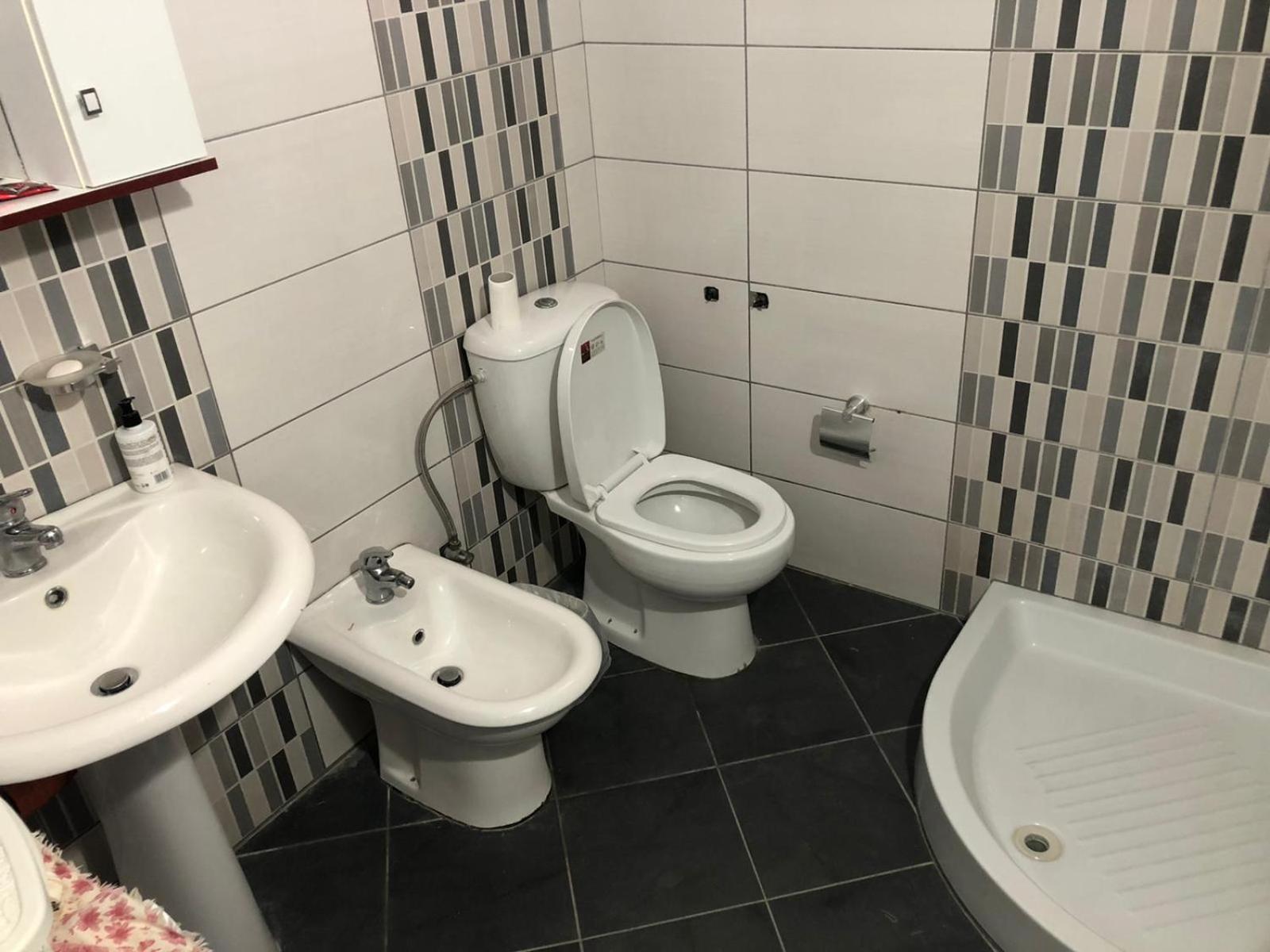 Vila Olti Vlorë Esterno foto